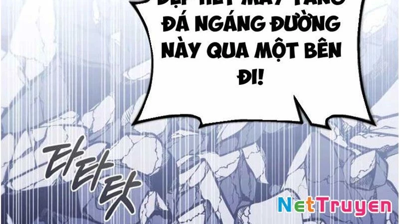 Sống Như Đứa Con Được Cưng Chiều Của Bạo Chúa Chapter 17 - 246
