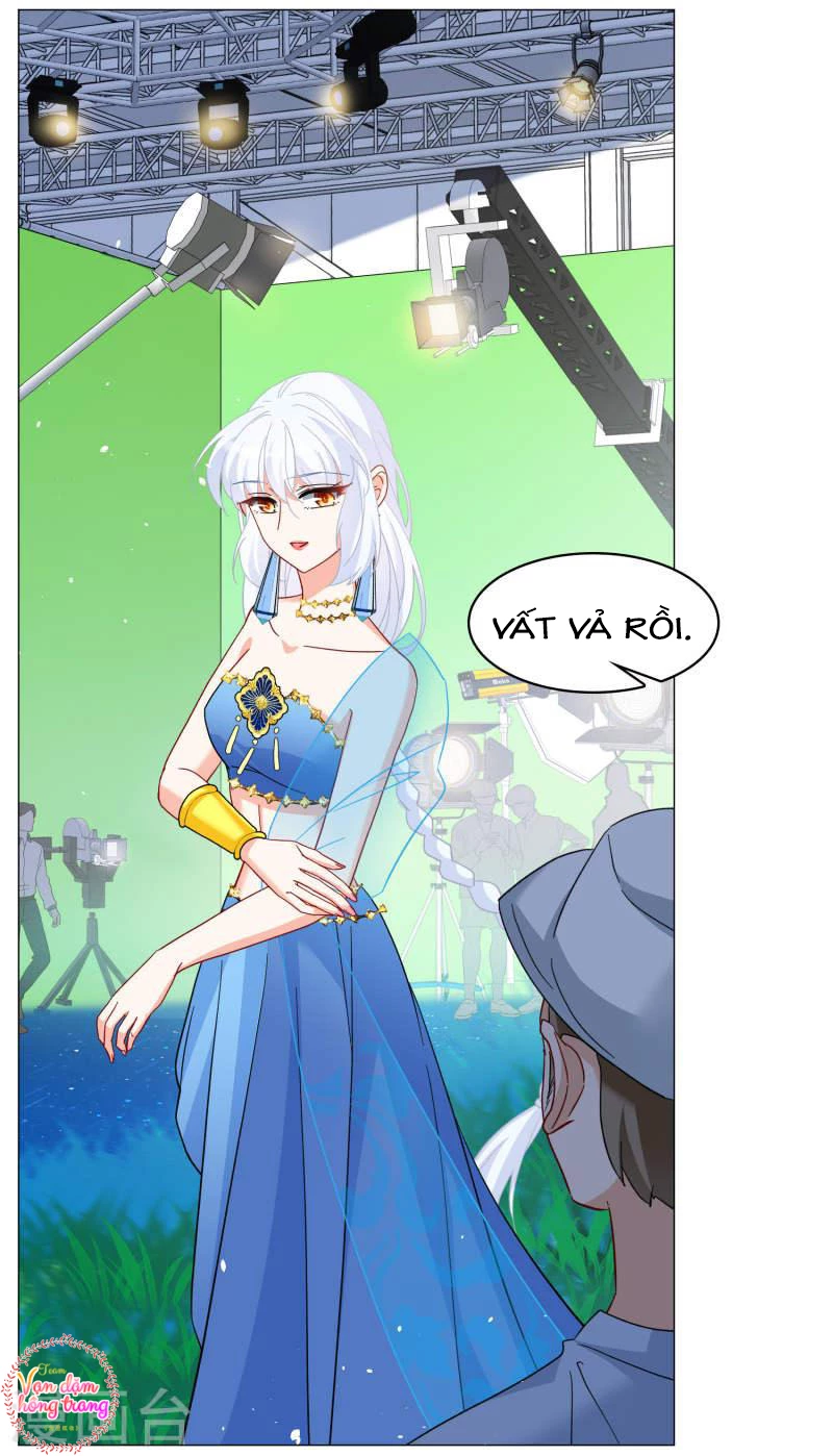 Cô ấy đến rồi, xin hãy nằm xuống! Chapter 262 - 8